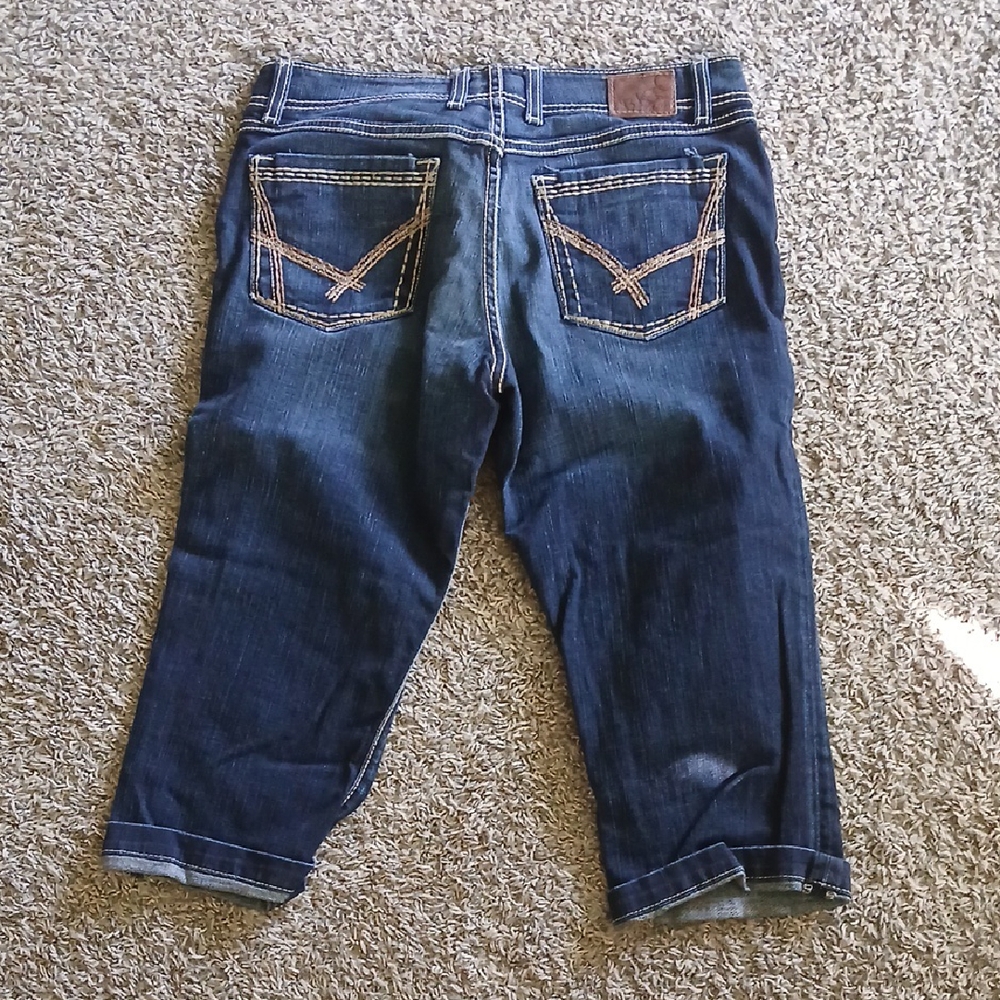 BKE Indigo Denim Capris with Contrast Stitching